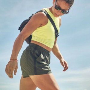 Athleta Expedition Shorts in Tuscan Olive
